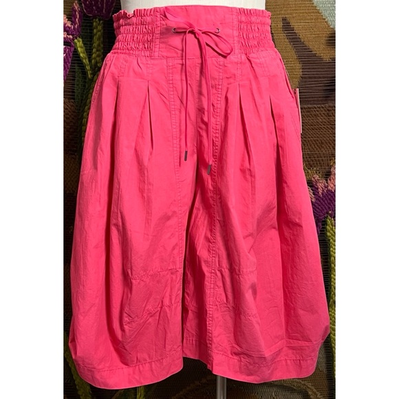 Anthropologie Pants - Anthropologie Ruched Gaucho Pants XS